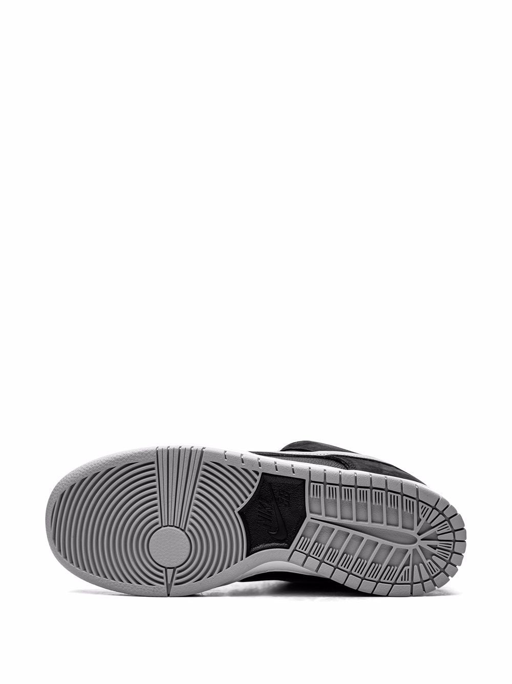 SB Dunk Low Pro 