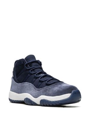 Air Jordan 11 Velvet "Midnight Navy" sneakers - Photo 2