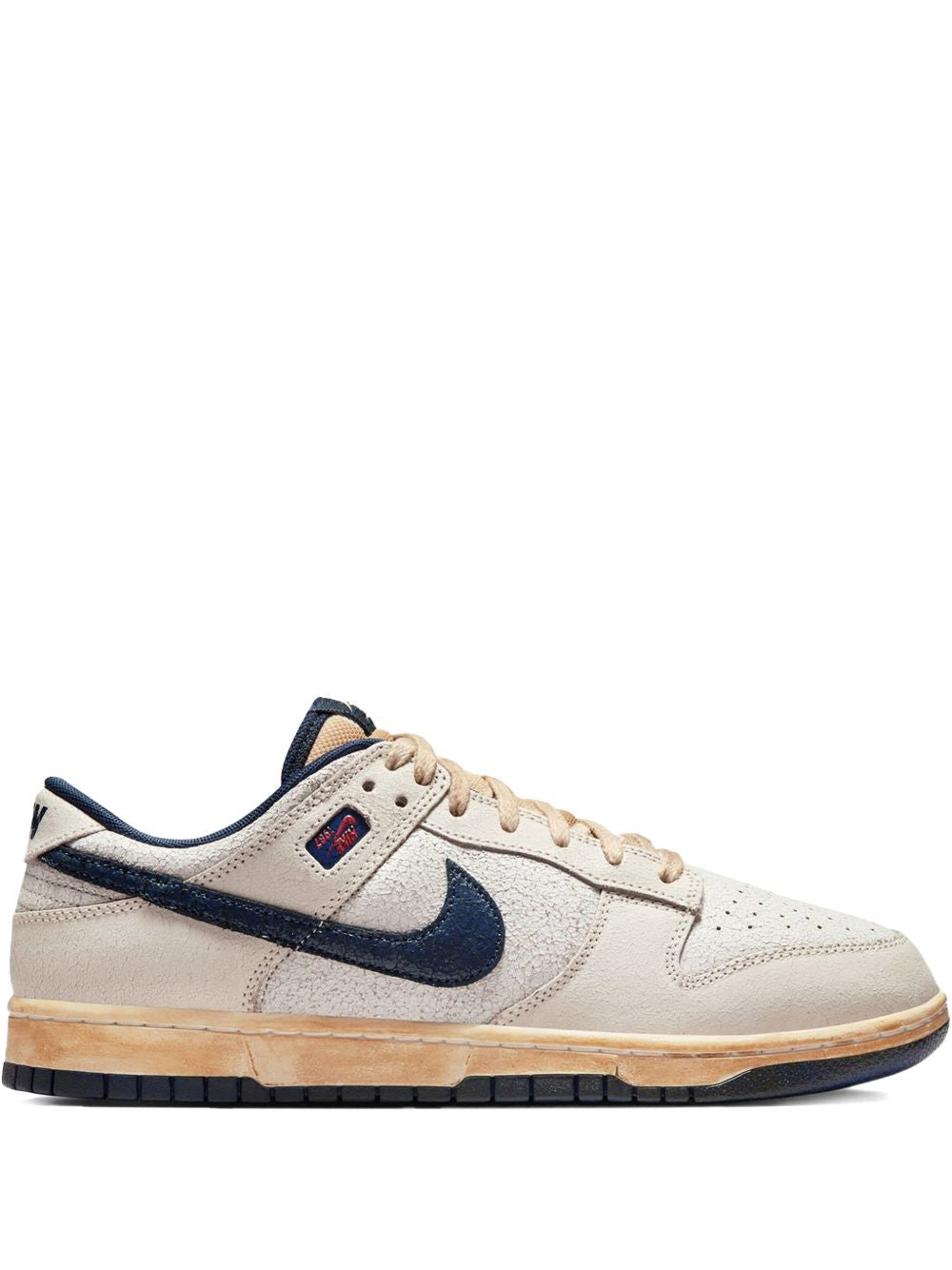 Stranger Things x SB Dunk Low SP 
