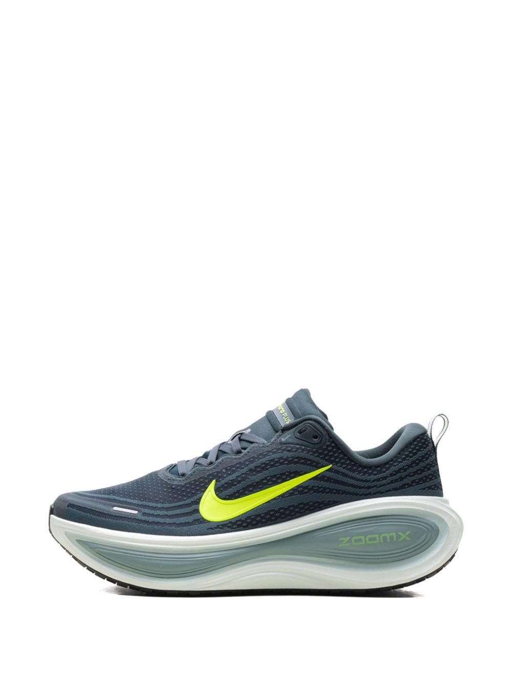 Nike Vomero PLUS 